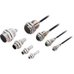 E2E-X18MC3L30-2M